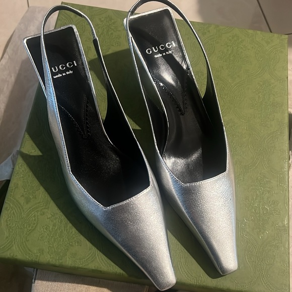 GUCCI Metallic Silver Mallory Slingback NEW. - Picture 7 of 11